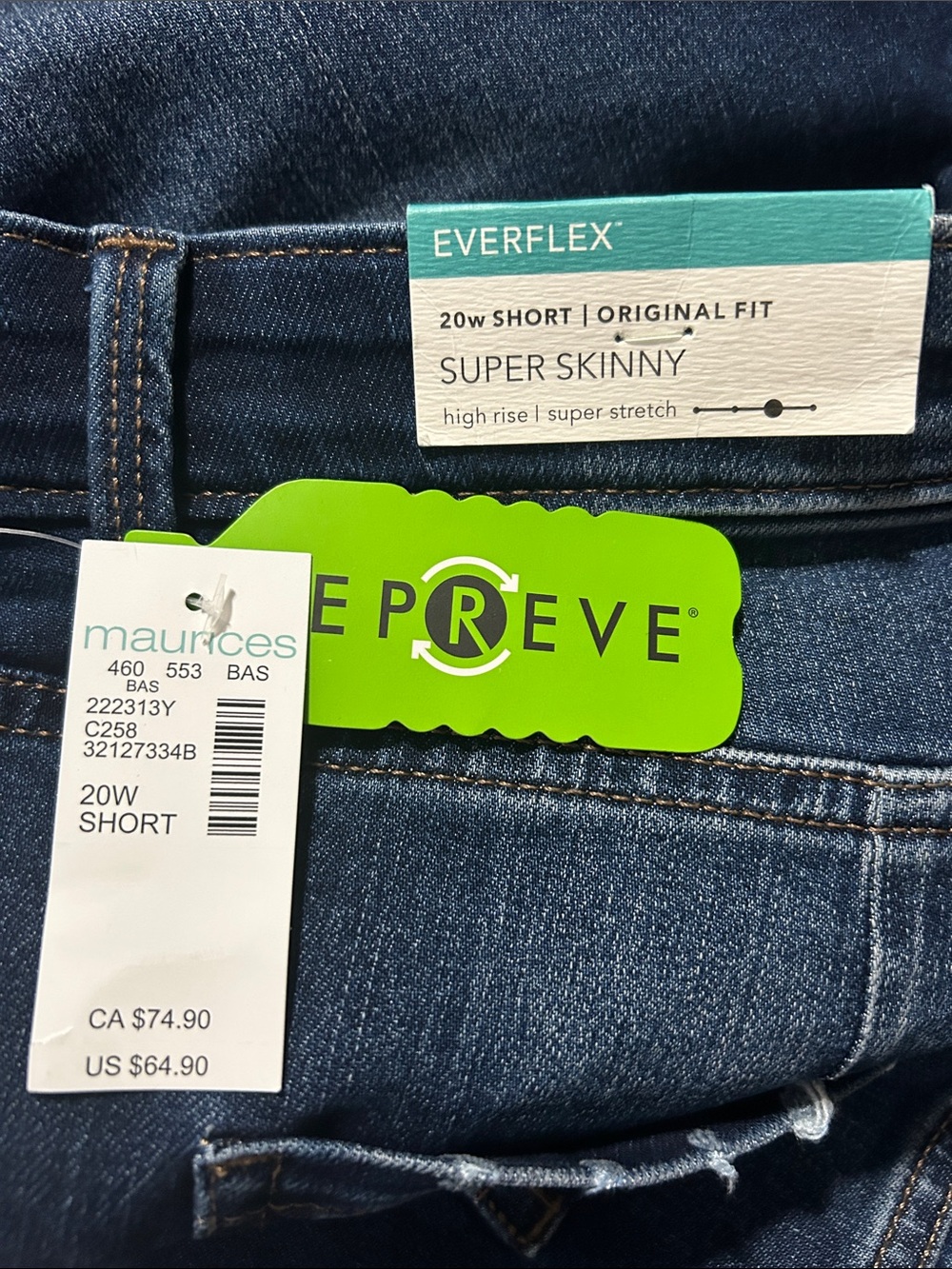 Maurices Everflex Super Skinny Jeans in Dark Blue with Green Tag